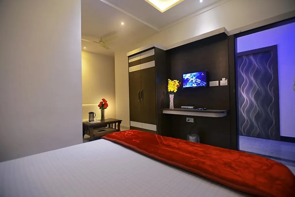 Hotel Riviera Agra  3*, Agra (Uttar Pradesh)