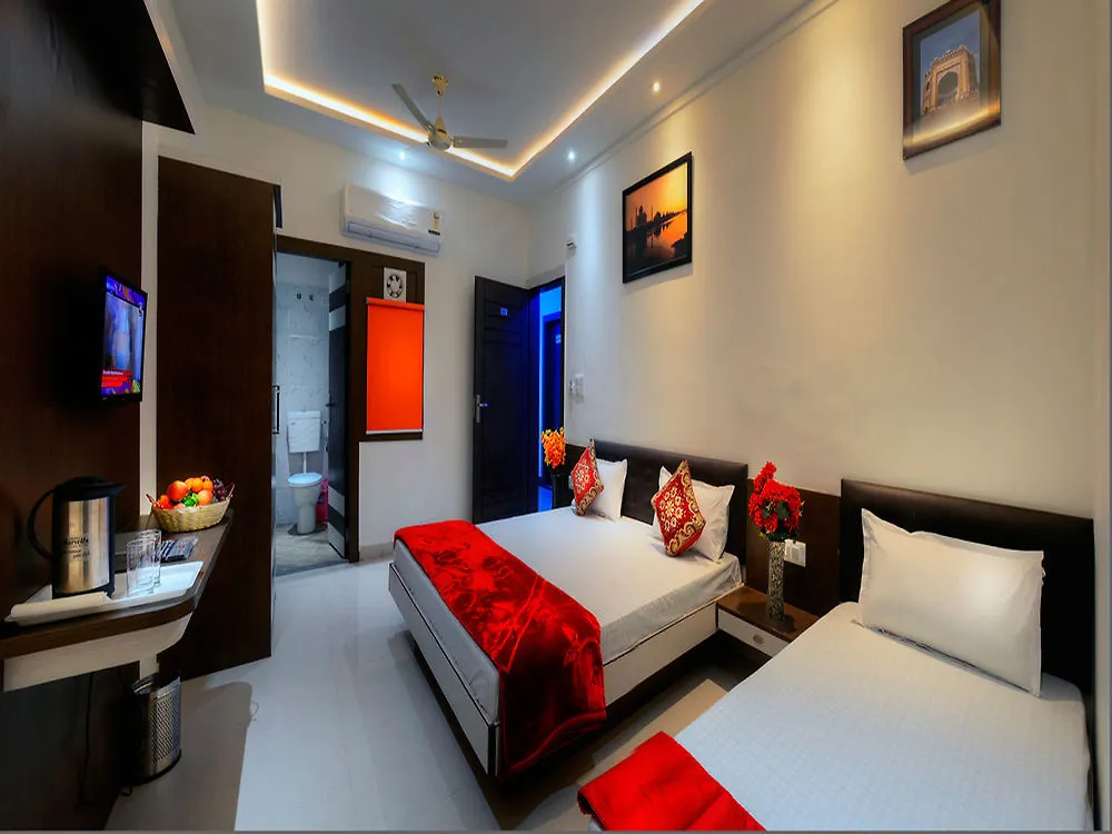 Hotel Riviera Agra